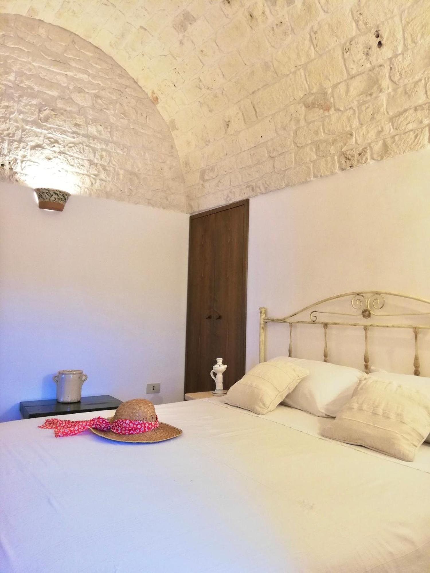 Trulli Bosco Selva Apartment Alberobello Bagian luar foto